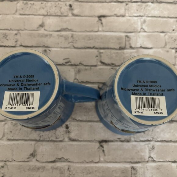 2009 Universal Studios Embossed Blue Ceramic Mug Lot Of 2 16oz - Picture 5 of 5
